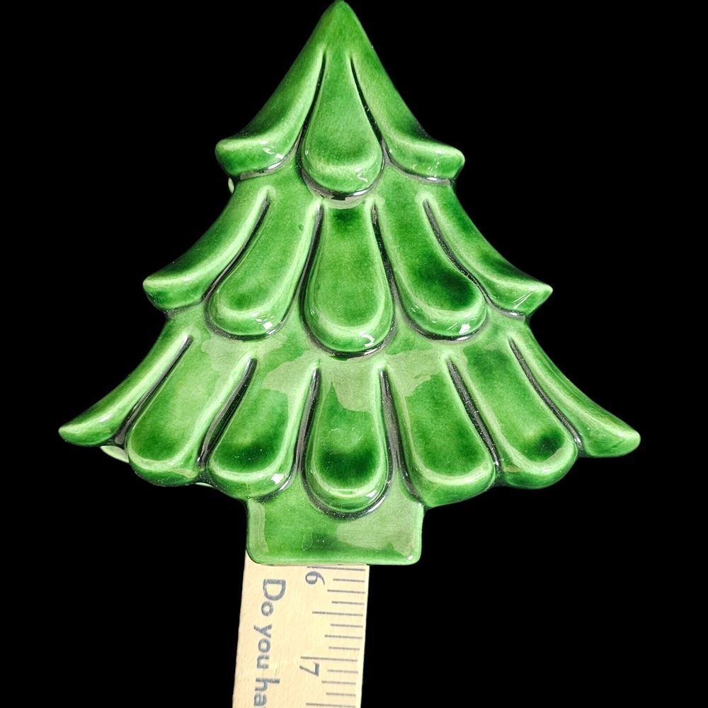 Vintage 80s Ceramic Christmas Tree Trinket Box Holiday Decor Lid and Bottom - Picture 8 of 10